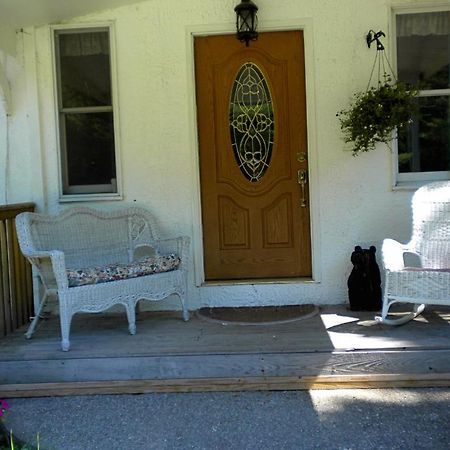 Bears Lair Inn Stowe Exterior foto